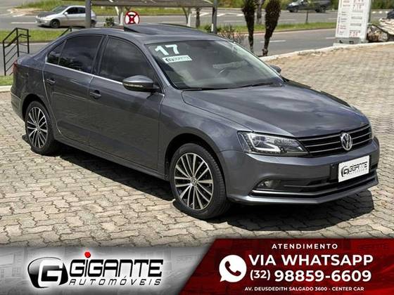 VOLKSWAGEN JETTA 2.0 TSI HIGHLINE 211CV GASOLINA 4P TIPTRONIC VOLKSWAGEN JETTA 2.0 TSI HIGHLINE 211CV GASOLINA 4P TIPTRONIC